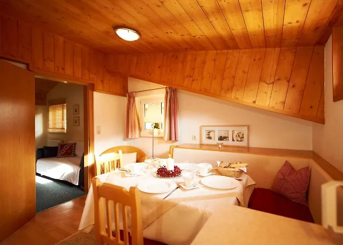 Appartementhaus Gratz ゲストハウス